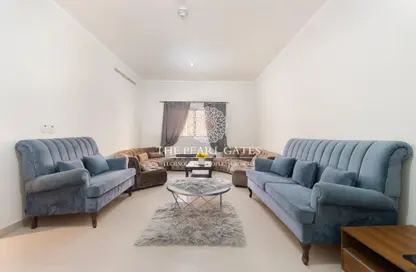 Apartment - 2 Bedrooms - 2 Bathrooms for rent in Fox Hills - Fox Hills - Lusail