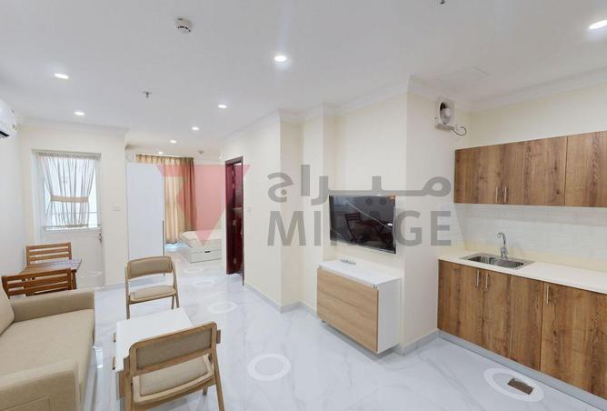 1006909 - Property Image 3