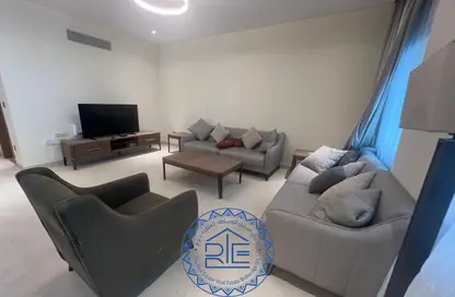 Apartment - 2 Bedrooms - 3 Bathrooms for rent in West Walk - Al Waab - Doha