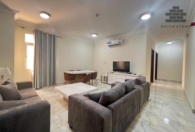 927162 - Property Main Image