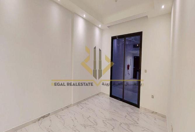 933174 - صورة العقار 2