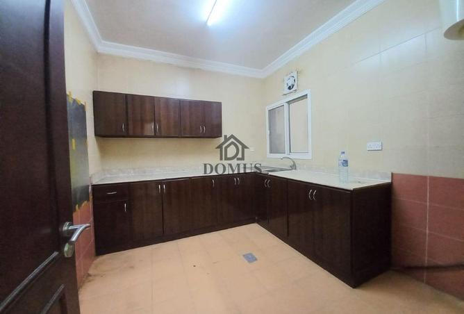 956163 - Property Main Image