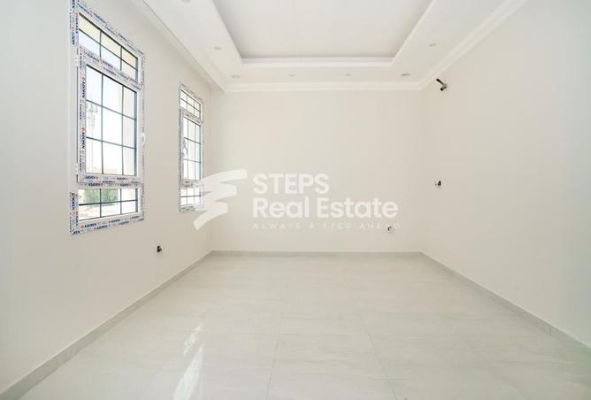 926630 - Property Image 3