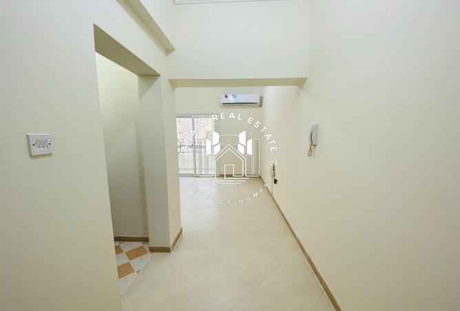 960395 - Property Image 2