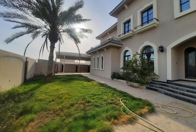 987523 - Property Image 3