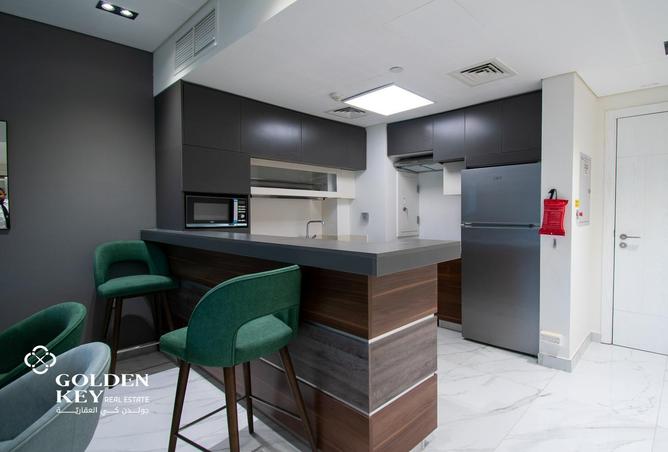 908058 - Property Image 3