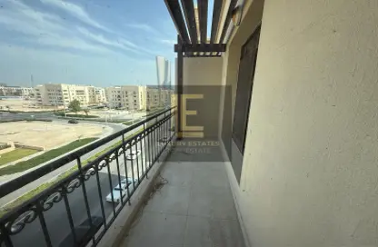 شقة - 3 غرف نوم - 4 حمامات للايجار في ريجنسي ريزيدنس فوكس هيلز 1 - الوسيل