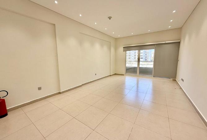 941199 - Property Image 2