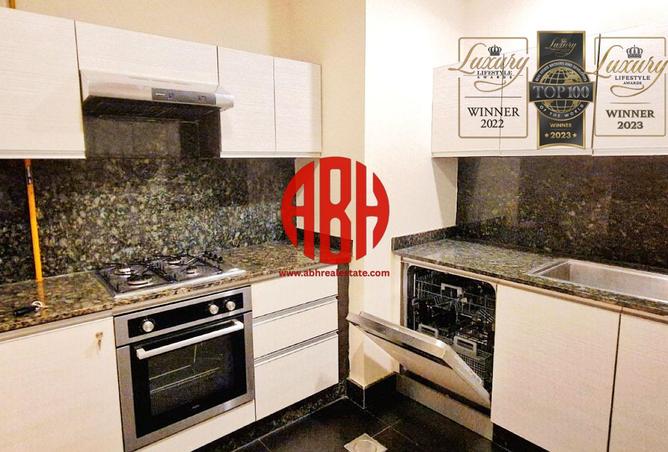 975441 - Property Image 2