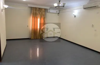 شقة - 2 غرف نوم - 2 حمامات للايجار في شقق مساكن المطار القديم - طريق المطار القديم - الدوحة