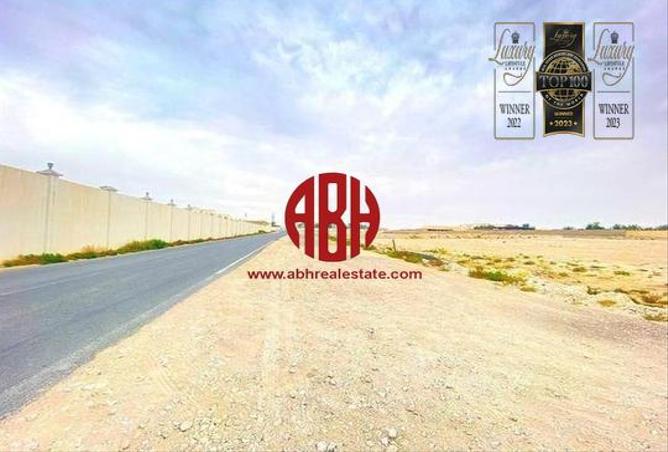 قطعة أرض - استوديو للبيع في مريخ - المريخ - الدوحة