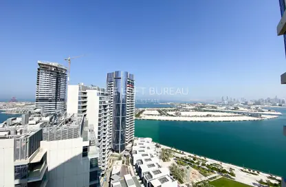 Apartment - 2 Bedrooms - 3 Bathrooms for sale in Qetaifan Islands - Lusail