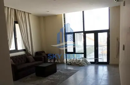 Apartment - 2 Bedrooms - 1 Bathroom for rent in Al Duhail - Al Duhail - Doha