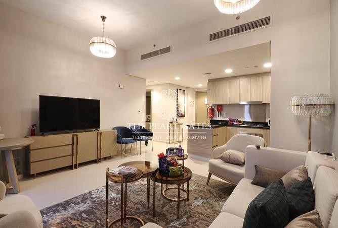 882321 - Property Image 3