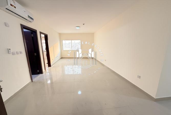 968279 - Property Image 2