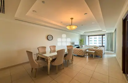 Apartment - 2 Bedrooms - 2 Bathrooms for rent in Tuscan Tower - Porto Arabia - The Pearl Island - Doha