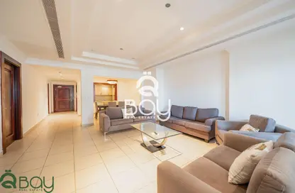 Apartment - 1 Bedroom - 2 Bathrooms for rent in One Porto Arabia - Porto Arabia - The Pearl Island - Doha