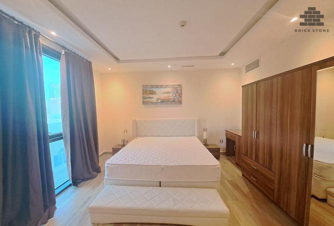 952110 - Property Image 3