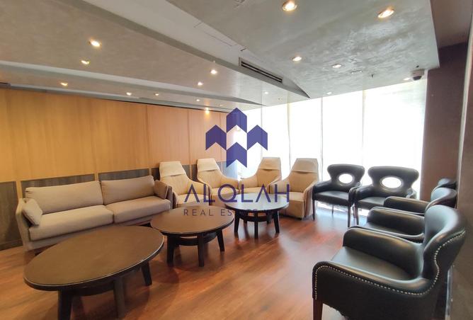 979854 - Property Image 2