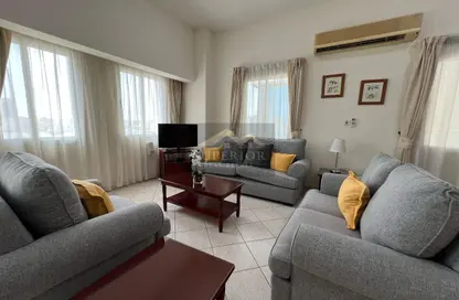 Apartment - 1 Bedroom - 2 Bathrooms for rent in Musheireb Tower - Musheireb - Musheireb - Doha