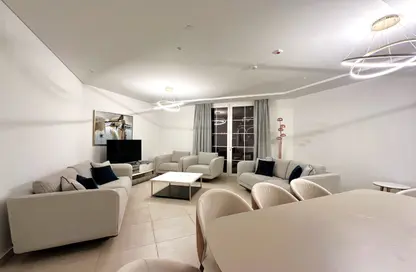 شقة - 3 غرف نوم - 4 حمامات للايجار في الحديقة - حدائق فلورستا - جزيرة اللؤلؤة - الدوحة