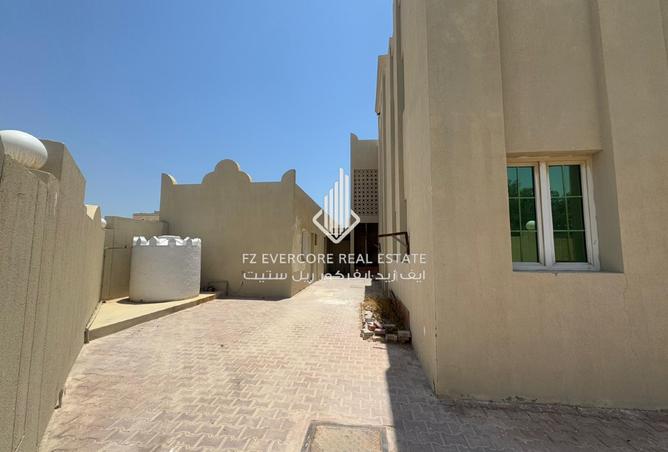 877719 - صورة العقار 2