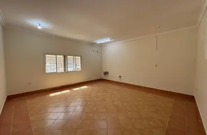 Apartment - 2 Bedrooms - 2 Bathrooms for rent in Old Airport Residential Apartments - Old Airport Road - Doha