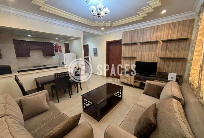 950300 - Property Image 2