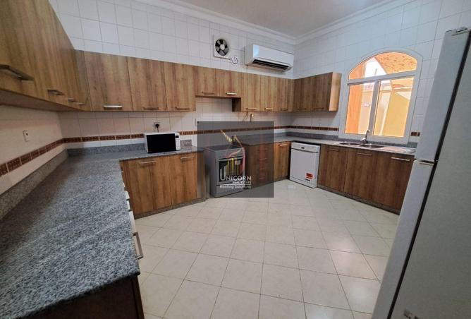 930087 - Property Image 3