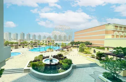 Apartment - 3 Bedrooms - 4 Bathrooms for sale in Viva East - Viva Bahriyah - The Pearl Island - Doha