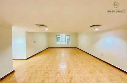 Apartment - 3 Bedrooms - 3 Bathrooms for rent in Al Mansoura - Al Mansoura - Doha