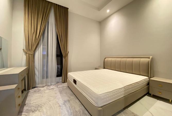 992323 - Property Image 3