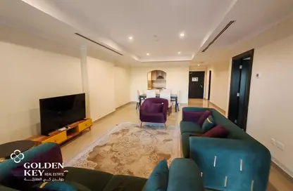 Apartment - 1 Bedroom - 2 Bathrooms for rent in East Porto Drive - Porto Arabia - The Pearl Island - Doha