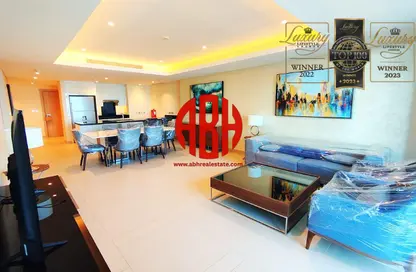 Apartment - 2 Bedrooms - 3 Bathrooms for rent in Abraj Bay - Abraj Quartiers - The Pearl Island - Doha