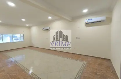 Villa - 6 Bedrooms - 5 Bathrooms for rent in Souk Al gharaffa - Al Gharrafa - Doha