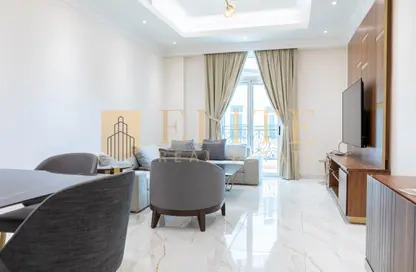 Apartment - 1 Bedroom - 2 Bathrooms for rent in Floresta Gardens - Floresta Gardens - The Pearl Island - Doha