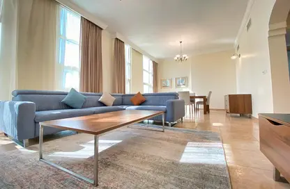Apartment - 2 Bedrooms - 3 Bathrooms for rent in Al Shatt Street - West Bay - Doha