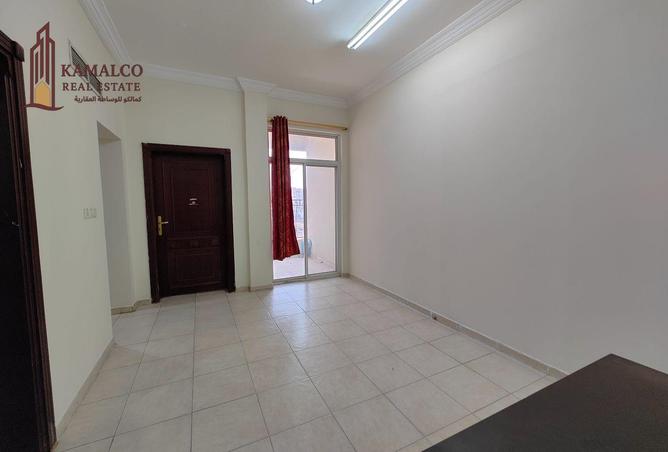 966694 - Property Image 2