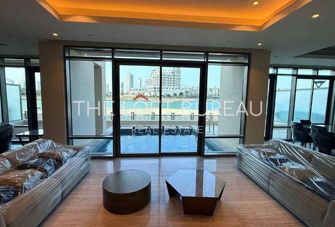 978790 - Property Image 2