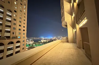 Apartment - 1 Bedroom - 2 Bathrooms for rent in East Porto Drive - Porto Arabia - The Pearl Island - Doha