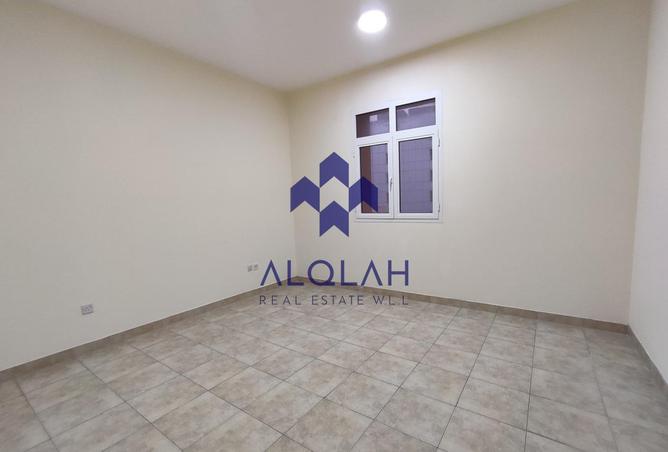 968691 - Property Image 2