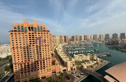 Apartment - 2 Bedrooms - 3 Bathrooms for sale in West Porto Drive - Porto Arabia - The Pearl Island - Doha
