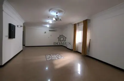 Apartment - 2 Bedrooms - 3 Bathrooms for rent in Thabit Bin Zaid Street - Al Mansoura - Doha