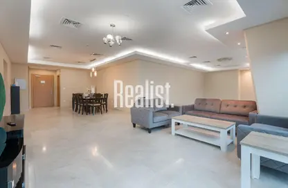 Apartment - 3 Bedrooms - 3 Bathrooms for rent in Zig Zag Tower A - Zig Zag Towers - West Bay - Doha