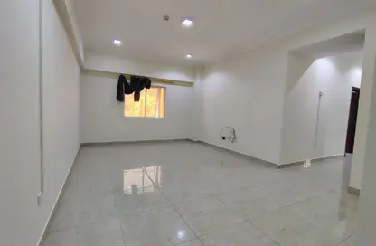 شقة - 3 غرف نوم - 2 حمامات للايجار في الوكرة - الوكرة - الوكرة