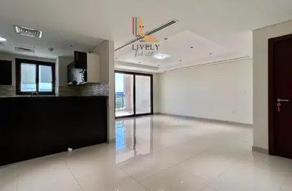 Apartment - 3 Bedrooms - 3 Bathrooms for rent in D22 - Fox Hills - Lusail