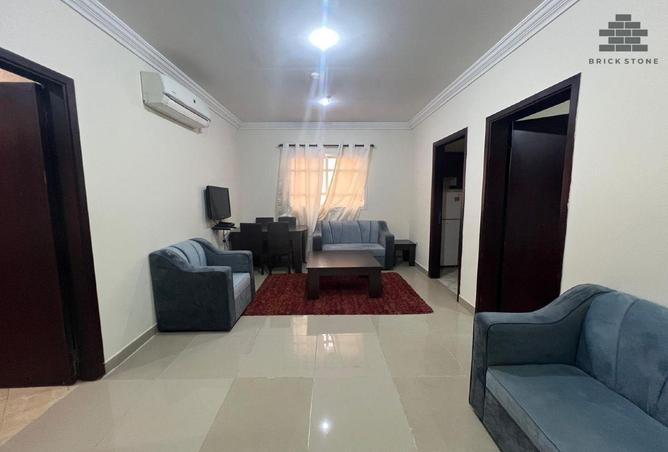 904603 - Property Image 2