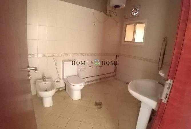 979877 - Property Image 2