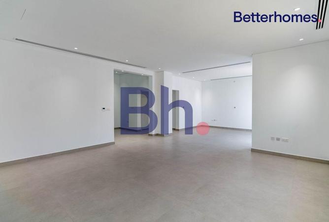 949944 - Property Image 2