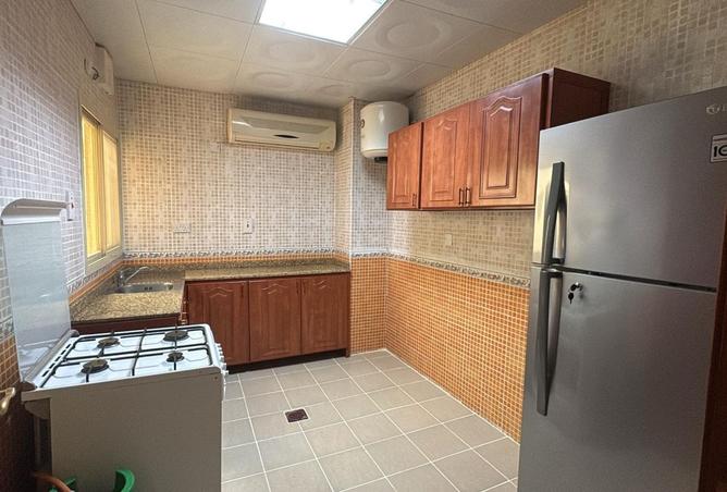 992385 - Property Image 2